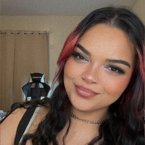 Meet your Posher, Miranda